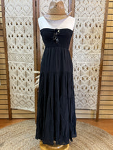 Load image into Gallery viewer, Strapless Maxi Dress
