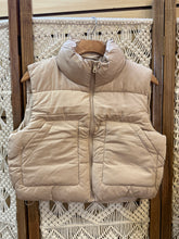 Load image into Gallery viewer, Puffer Vest
